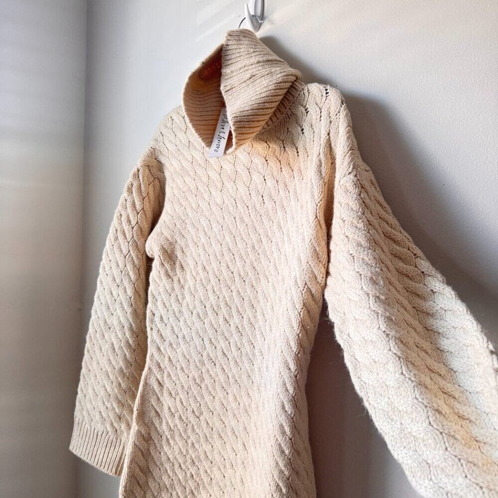 BNWT For Love & Lemons Milana Sweater Maxi Dress Brown Cable Knit Turtleneck L - Picture 3 of 6